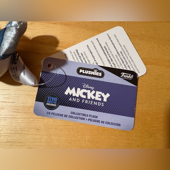 Disney Tsum Tsum Plush Lot NWT Funko Exclusive Metallic Daisy - Picture 9 of 11